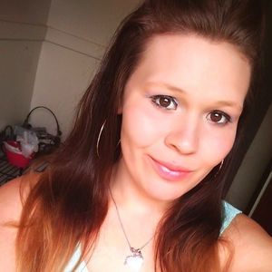 Meet your Posher, Leeann